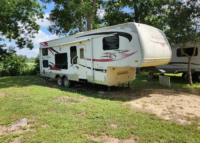 Property at 336 County Road 90B Unit 90B, Gonzales, TX, 78629, 1 bed, 1 bath, [object Object]