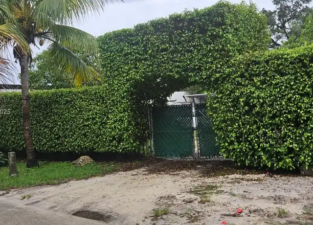Property at 2800 NW 90th St, Miami, FL, 33147, 3 beds, 1 bath, [object Object]
