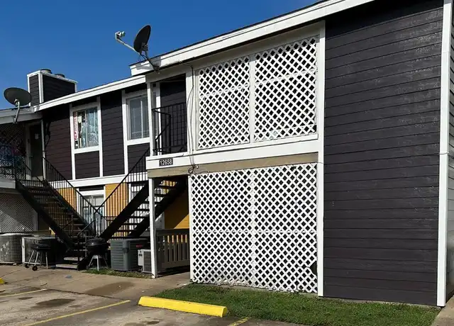 Property at 12658 Ashford Meadow Dr Unit B, Houston, TX, 77082, 2 beds, 2 baths, [object Object]