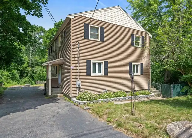 Property at 585 Washington St, Franklin, MA, 02038, 4 beds, 2 baths, [object Object]