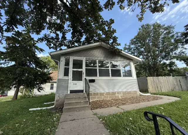 Property at 1547 13th St, Des Moines, IA, 50314, 2 beds, 1 bath, [object Object]
