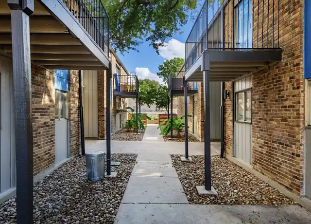 Property at The Gobi - 2903 Hillcrest Dr, San Antonio, TX, 78201, 2 beds, 1 bath, [object Object]