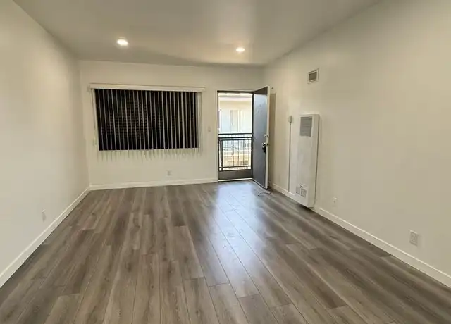 Property at 632 Aerick St, Inglewood, CA, 90301, 0 beds, 1 bath, [object Object]