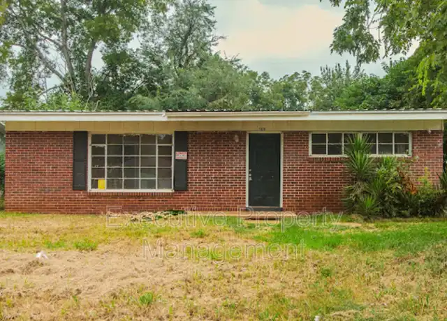 Property at 1628 Collier Dr, Birmingham, AL, 35228, 3 beds, 1 bath, [object Object]