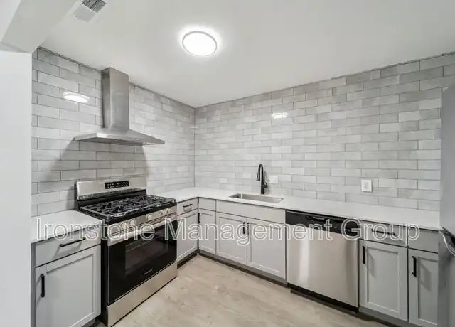 Property at 4525 E 31st St Unit 76, Tulsa, OK, 74135, 2 beds, 1 bath, [object Object]