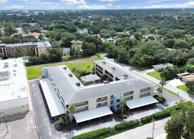 Property at 215 Valencia Blvd #213, Largo, FL, 33770, 2 beds, 2 baths, [object Object]