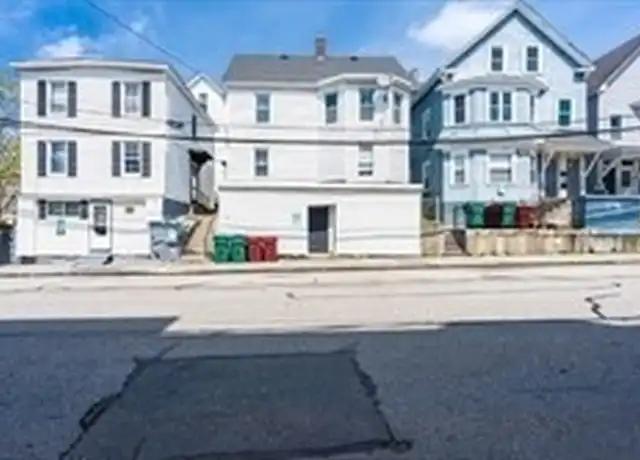 Property at 716 Lawrence St Unit 1, Lowell, MA, 01852, 3 beds, 1 bath, [object Object]