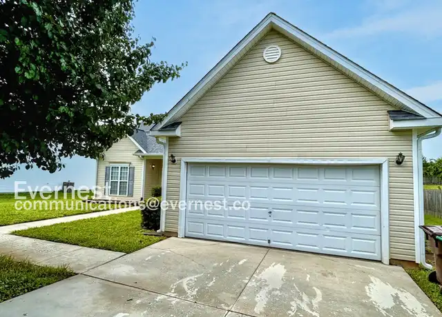 Property at 1244 Scarlett Dr, High Point, NC, 27265, 3 beds, 2 baths, [object Object]