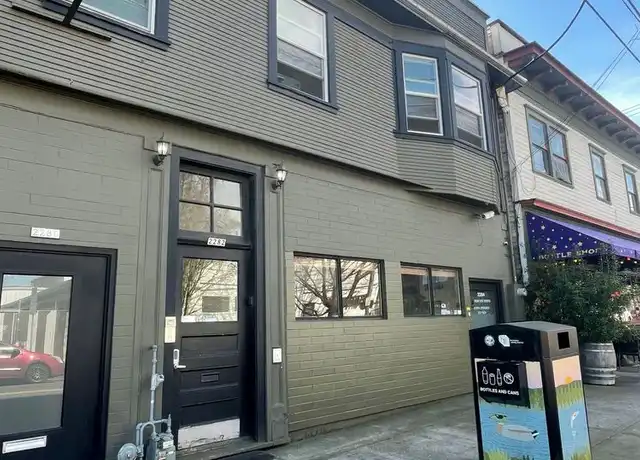 Property at 2282 NW Thurman St Unit 01, Portland, OR, 97210, 1 bed, 1 bath, [object Object]