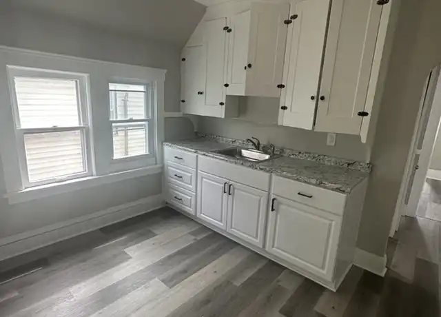 Property at 3155 W 84th St, Cleveland, OH, 44102, 2 beds, 1 bath, [object Object]