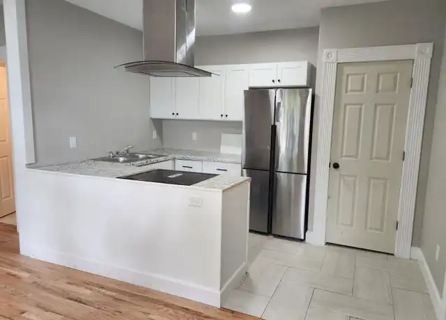 Property at 280 Garden St, Hartford, CT, 06112, 1 bed, 1 bath, [object Object]
