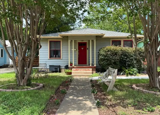 Property at 1008 E 38th 1/2 St, Austin, TX, 78751, 2 beds, 1 bath, [object Object]