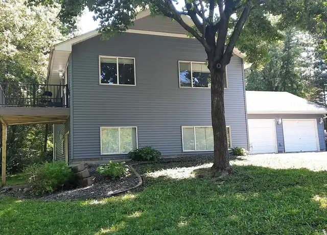 Property at 406 1st St S Unit 2, Buffalo, MN, 55313, 2 beds, 1 bath, [object Object]