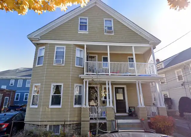 Property at 4 Thorndike St Unit B, Arlington, MA, 02474, 1 bed, 1 bath, [object Object]