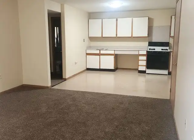 Property at 2723 Silent Wood Trl Unit 2823-8, Rockford, IL, 61109, 3 beds, 1.5 baths, [object Object]