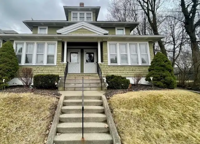 Property at 140 1/2 Crestmont Rd Unit Left Side, Binghamton, NY, 13905, 3 beds, 1 bath, [object Object]