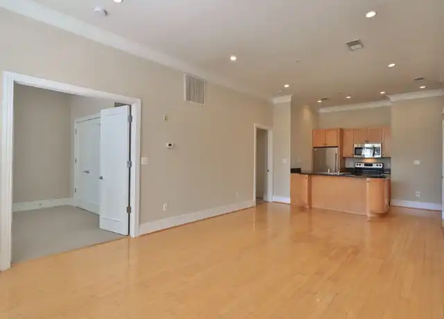 Property at 1515 O St NW Unit 109, Washington, DC, 20005, 2 beds, 2 baths, [object Object]
