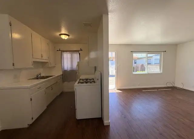 Property at 218 S K St, Lompoc, CA, 93436, 1 bed, 1 bath, [object Object]