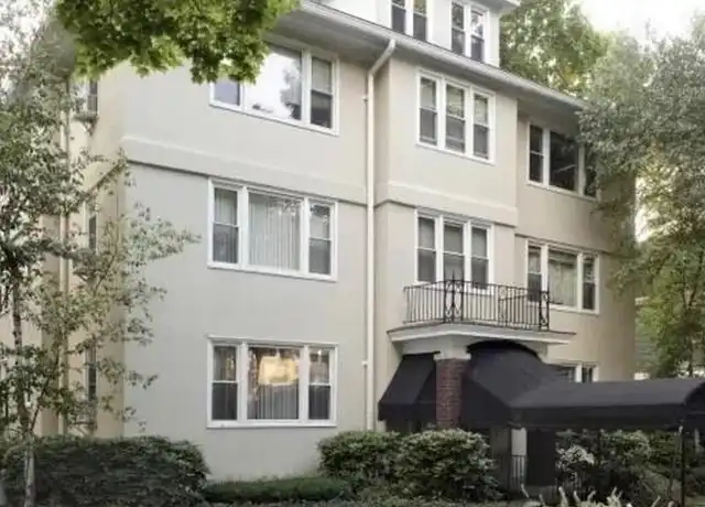 Property at 152 E Walnut St Unit 302, Kingston, PA, 18704, 2 beds, 1 bath, [object Object]