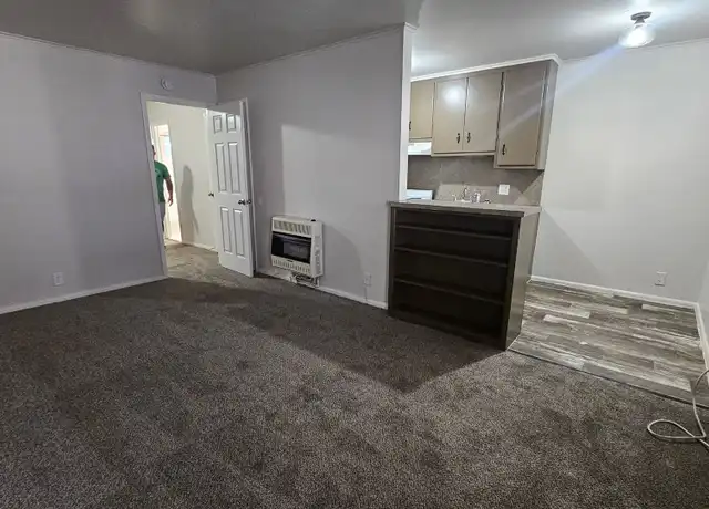 Property at 1420 S Trenton Ave Unit 1417-7, Tulsa, OK, 74120, 1 bed, 1 bath, [object Object]