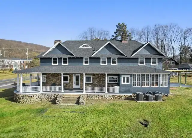 Property at 1 Memorial Dr, Suffern, NY, 10901, 5 beds, 3.5 baths, [object Object]