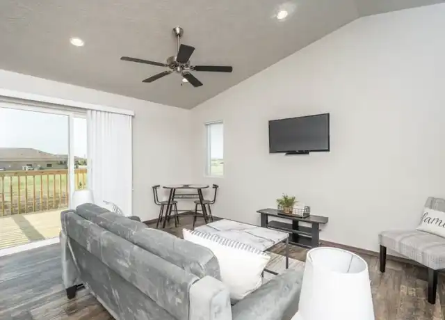 Property at Granite Townhomes - 300 Granite Ave, Tea, SD, 57064, 1 bed, 1 bath, [object Object]