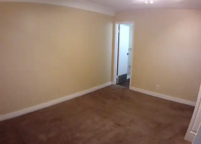 Property at 1440 Baker Dr, Independence, MO, 64050, 2 beds, 1 bath, [object Object]