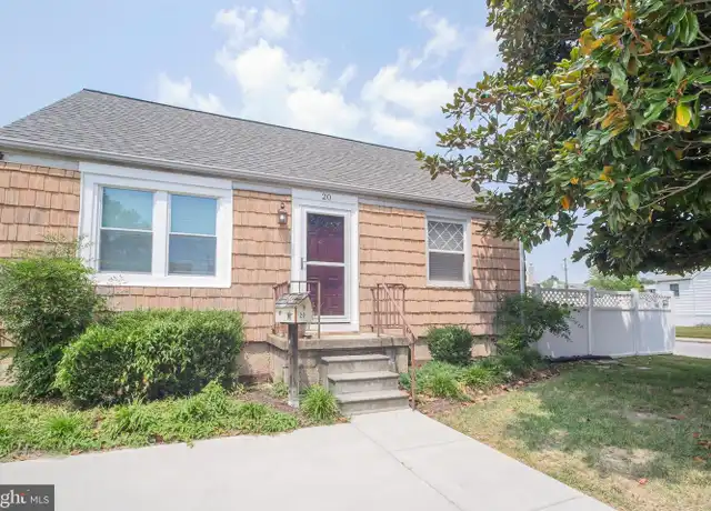Property at 20 Chester Cir, Glen Burnie, MD, 21060, 4 beds, 1 bath, [object Object]