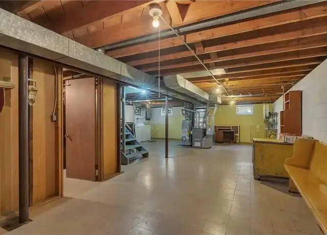 Property at 1880 7th St, Saint Paul, MN, 55110, 3 beds, 2 baths, [object Object]