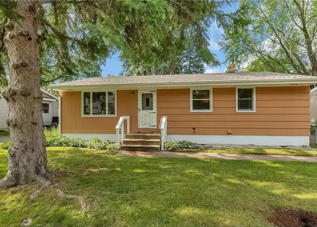 Property at 1880 7th St, Saint Paul, MN, 55110, 3 beds, 2 baths, [object Object]