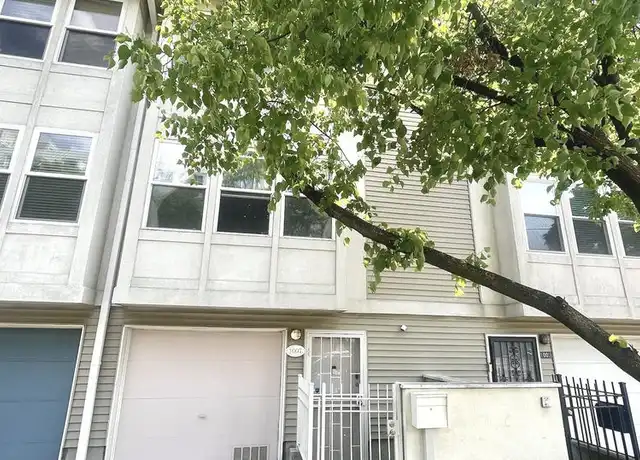 Property at 1007 E 61st St, Chicago, IL, 60637, 3 beds, 2 baths, [object Object]