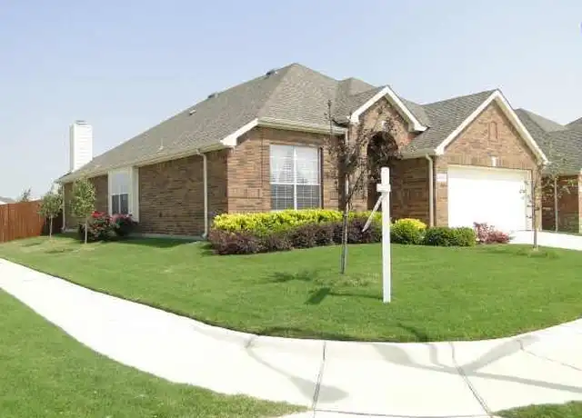 Property at 4601 Lance Leaf Dr, Fort Worth, TX, 76244, 3 beds, 2 baths, [object Object]