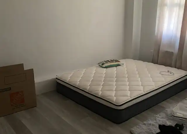Property at 5121 Manilla St Unit 2, Flushing, NY, 11373, 2 beds, 1 bath, [object Object]