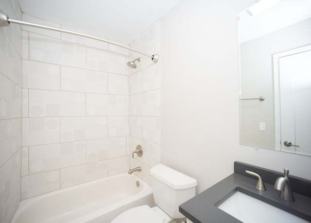 Photo of 700 Green Bay Rd Unit 738(R), Winnetka, IL 60093