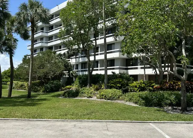 Property at 23200 Camino del Mar #303, Boca Raton, FL, 33433, 2 beds, 2 baths, [object Object]