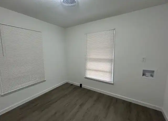 Property at 2309 Glendale Dr, Waco, TX, 76710, 3 beds, 2 baths, [object Object]