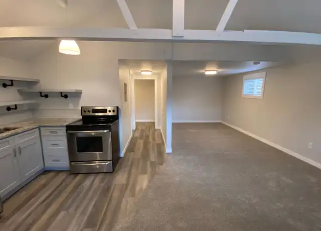 Property at 1004 S Elder St Unit B, Nampa, ID, 83686, 0 beds, 1 bath, [object Object]