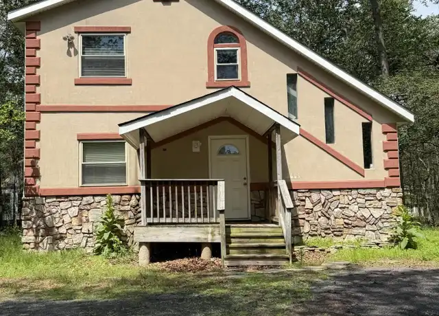 Property at 9737 Cardinal Ln, Tobyhanna, PA, 18466, 3 beds, 2 baths, [object Object]