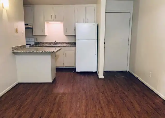 Property at 4212 Old College Rd Unit 8, Bryan, TX, 77801, 1 bed, 1 bath, [object Object]