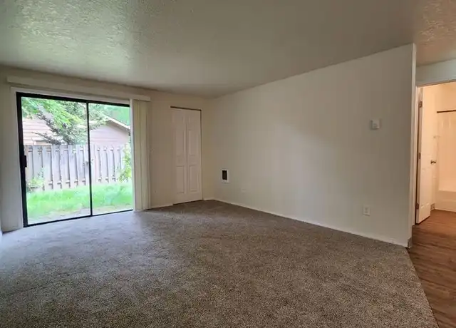 Property at 20125 SW Tualatin Valley Hwy Unit 16, Beaverton, OR, 97003, 2 beds, 1 bath, [object Object]