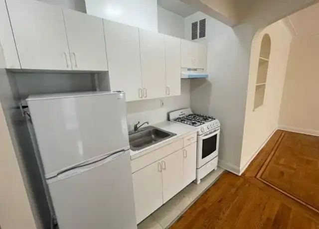 Property at 17290 Highland Ave, Jamaica, NY, 11432, 1 bed, 1 bath, [object Object]
