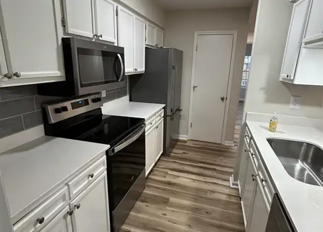 Property at 1034 Hunters Trce, Mount Pleasant, SC, 29464, 3 beds, 1.5 baths, [object Object]