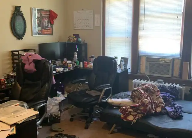 Property at 813 University Ave SE Unit 201, Minneapolis, MN, 55414, 2 beds, 1 bath, [object Object]