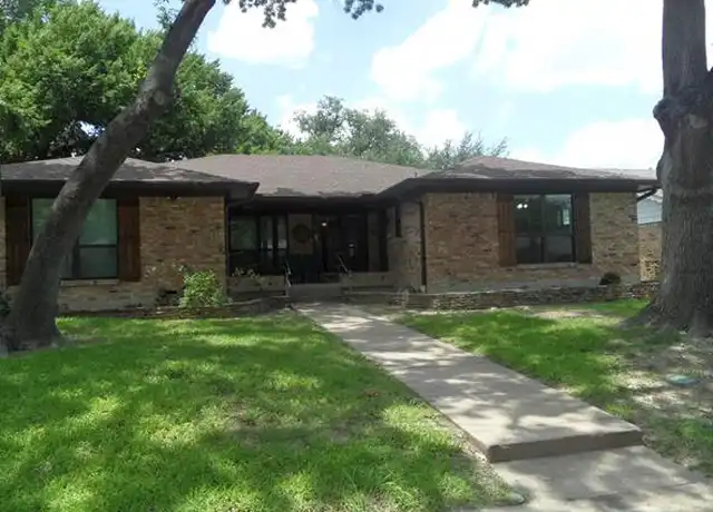 Property at 7035 Kingsbury Dr, Dallas, TX, 75231, 2 beds, 2 baths, [object Object]