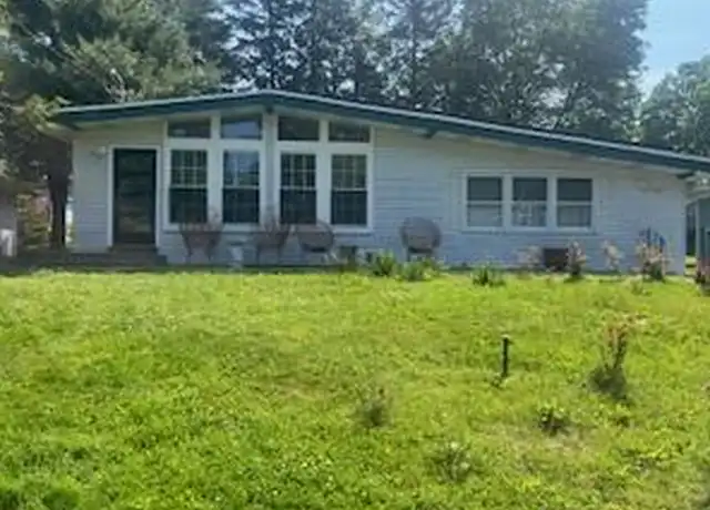 Property at 27 Crescent Cir, Rock Hill, NY, 12775, 3 beds, 2 baths, [object Object]