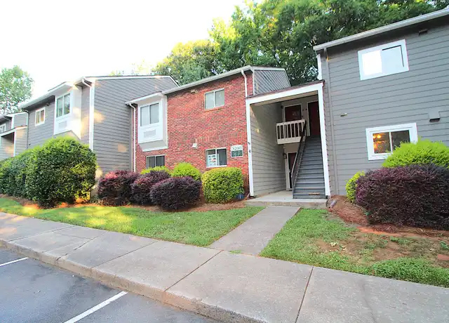 Property at 3200 Heathstead Pl, Charlotte, NC, 28210, 2 beds, 2 baths, [object Object]