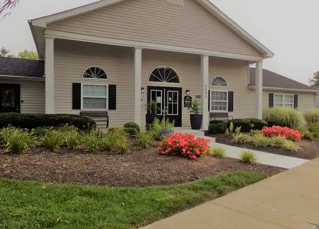 Property at Castleton Manor Apartments - 5850 Laketon Dr, Indianapolis, IN, 46220, 1-3 bed, 1.5-2.5 baths, [object Object]
