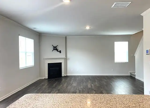 Property at 1872 Ollie Crk, Marietta, GA, 30008, 5 beds, 3 baths, [object Object]