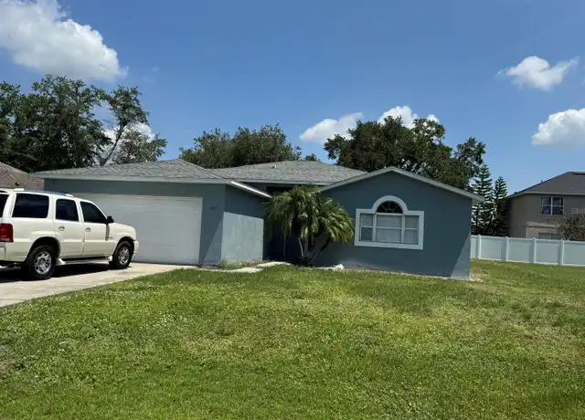 Property at 454 Cardinal Ct, Kissimmee, FL, 34759, 4 beds, 2 baths, [object Object]