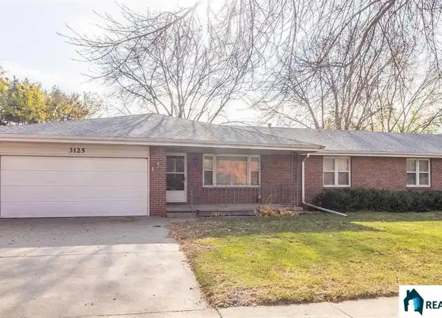 Property at 3125 Briarwood Ave, Lincoln, NE, 68516, 3 beds, 3 baths, [object Object]